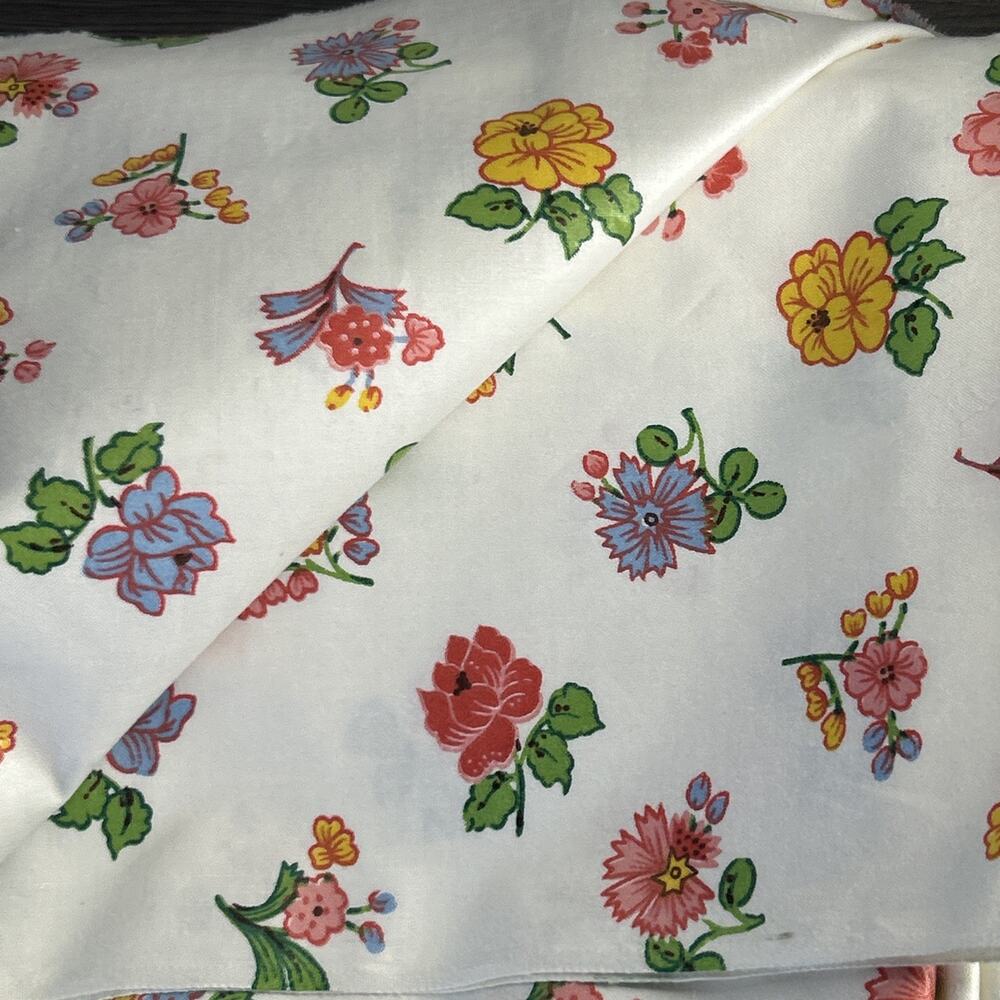 Vintage Cyrus Clark Floral Glazed Chintz Fabric 36x152 4.2 Yards Unused Bright